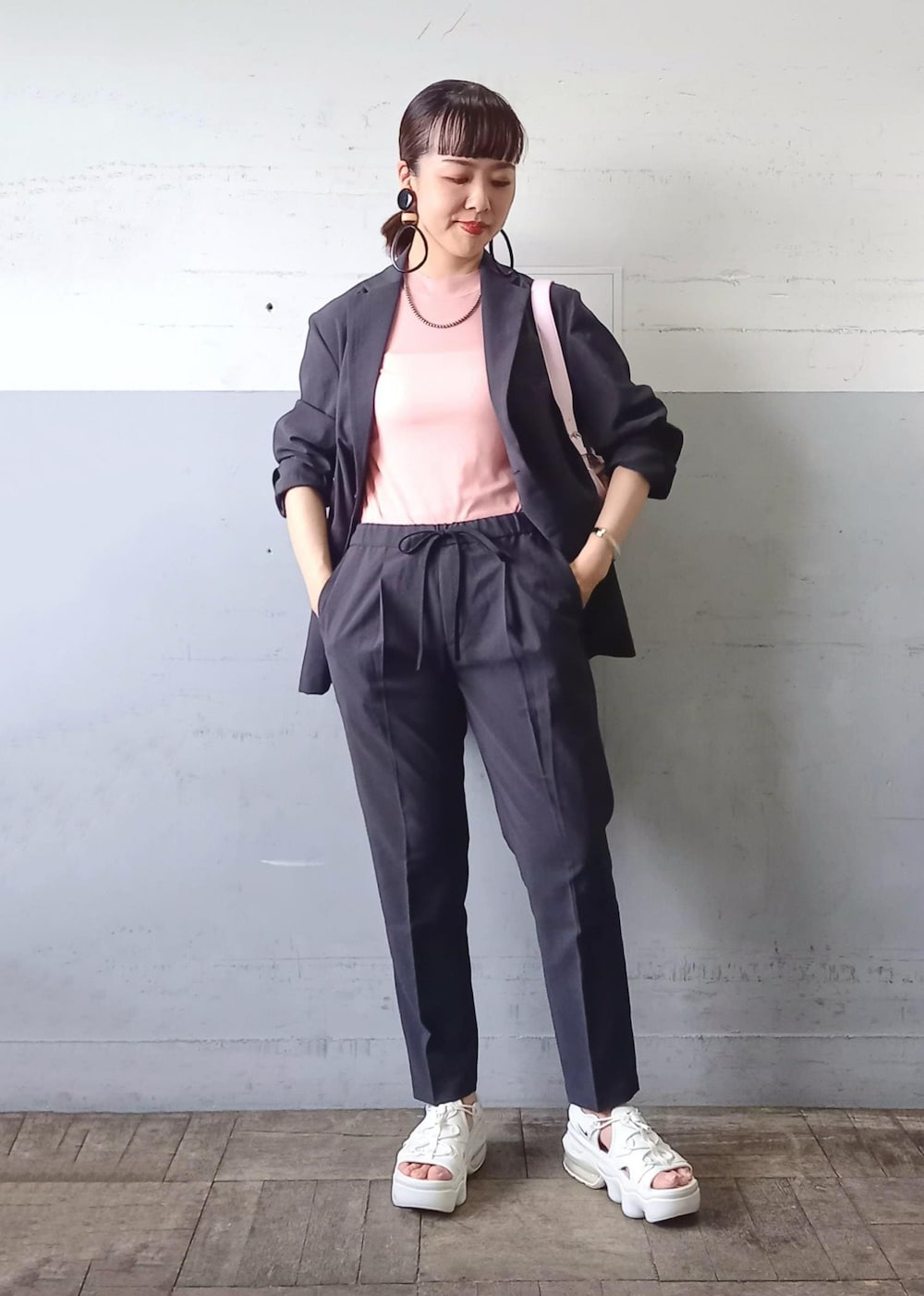 touharaさんの「【NIKE】AIR MAX KOKO SANDAL（NIKE）」を使ったコーディネートの2枚目の写真