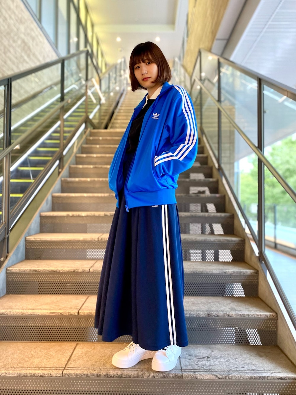HT(アディダス オリジナルス フラッグシップ ストア 原宿)｜adidasの