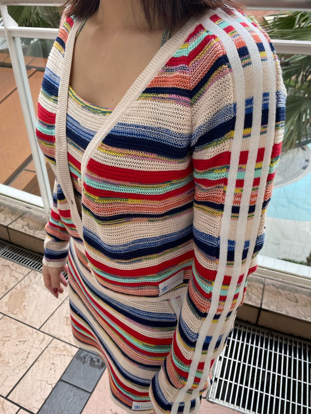 「ニット、ワンピース、adidas、アディダス、adidas originals、厚底スニーカー、カーティガン、サンバ、クセニア・シュナイダー、SAMBAE」｜「adidasのKSENIASCHNAIDER ニットカーディガン（トップス、その他）」を使った、TCさん（レディース・156cm）の春コーディネートの3枚目の写真