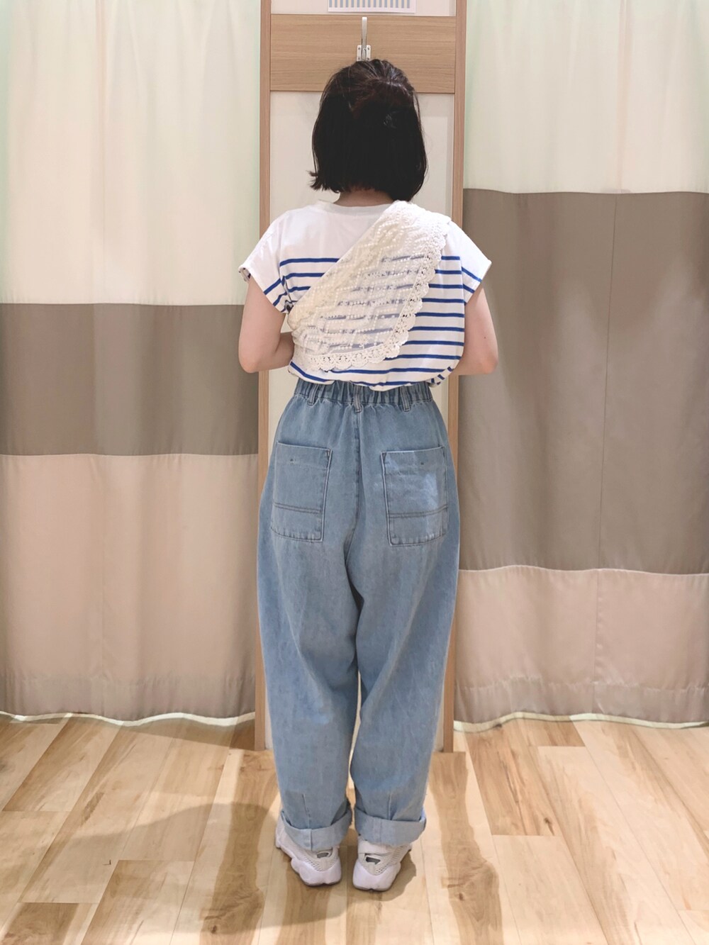 「ootd、夏コーデ、デニムコーデ、低身長コーデ、Tシャツ、ボーダー、フレンチスリーブ、ストール、レース、ダテメガネ、エアリフト、サマンサ モスモス(Samansa Mos2)、SM2、カジュアル、デニム」｜「Samansa Mos2のオーガニックコットン混デニムパンツ（デニムパンツ、ブルー系）」を使った、なかむらさん（レディース・152cm）の夏コーディネートの2枚目の写真