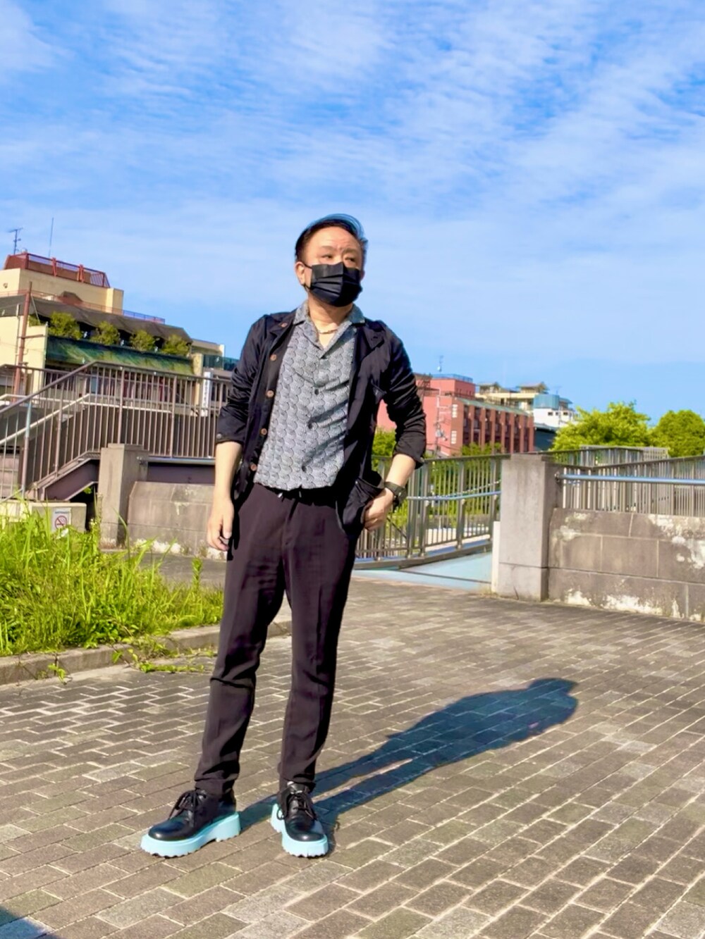 「夏コーデ、united arrows、ZARA、OFF-WHITE、DIESEL、オトナカジュアル」｜「ZARAのアイテム（シャツ/ブラウス、グレー系）」を使った、かつさん（メンズ・174cm）の夏コーディネートの2枚目の写真