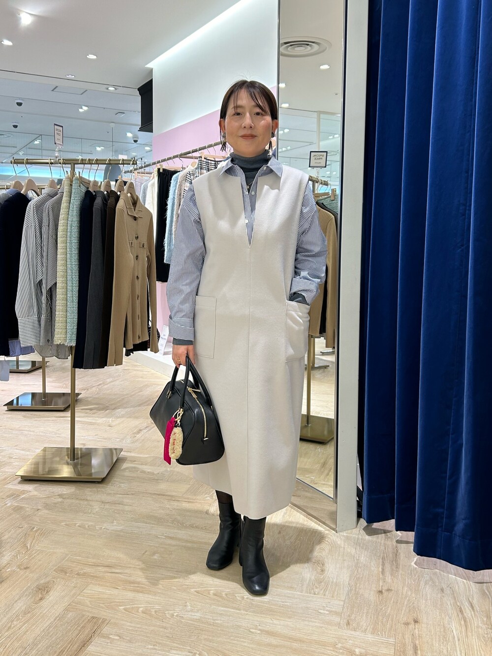 「おでかけコーデ、カジュアルコーデ、着回しコーデ、ラクチンコーデ、秋冬コーデ、休日コーデ、低身長女子、ワンピース、ワンピースコーデ、通勤コーデ、通勤スタイル、オフィスカジュアル、きれいめカジュアル」｜「NOLLEY’S Sophiの◇【WEB限定カラーあり】《手洗い可能》ダブルジャージジャンスカ（ワンピース、ベージュ系）」を使った、sachirinさん（レディース・153cm）の冬コーディネートの2枚目の写真