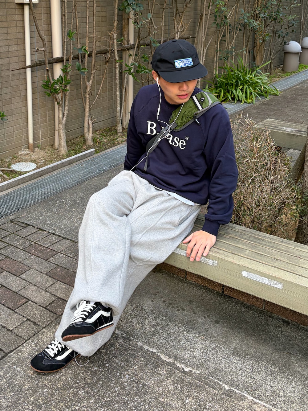 メンズの冬コーディネートの2枚目の写真