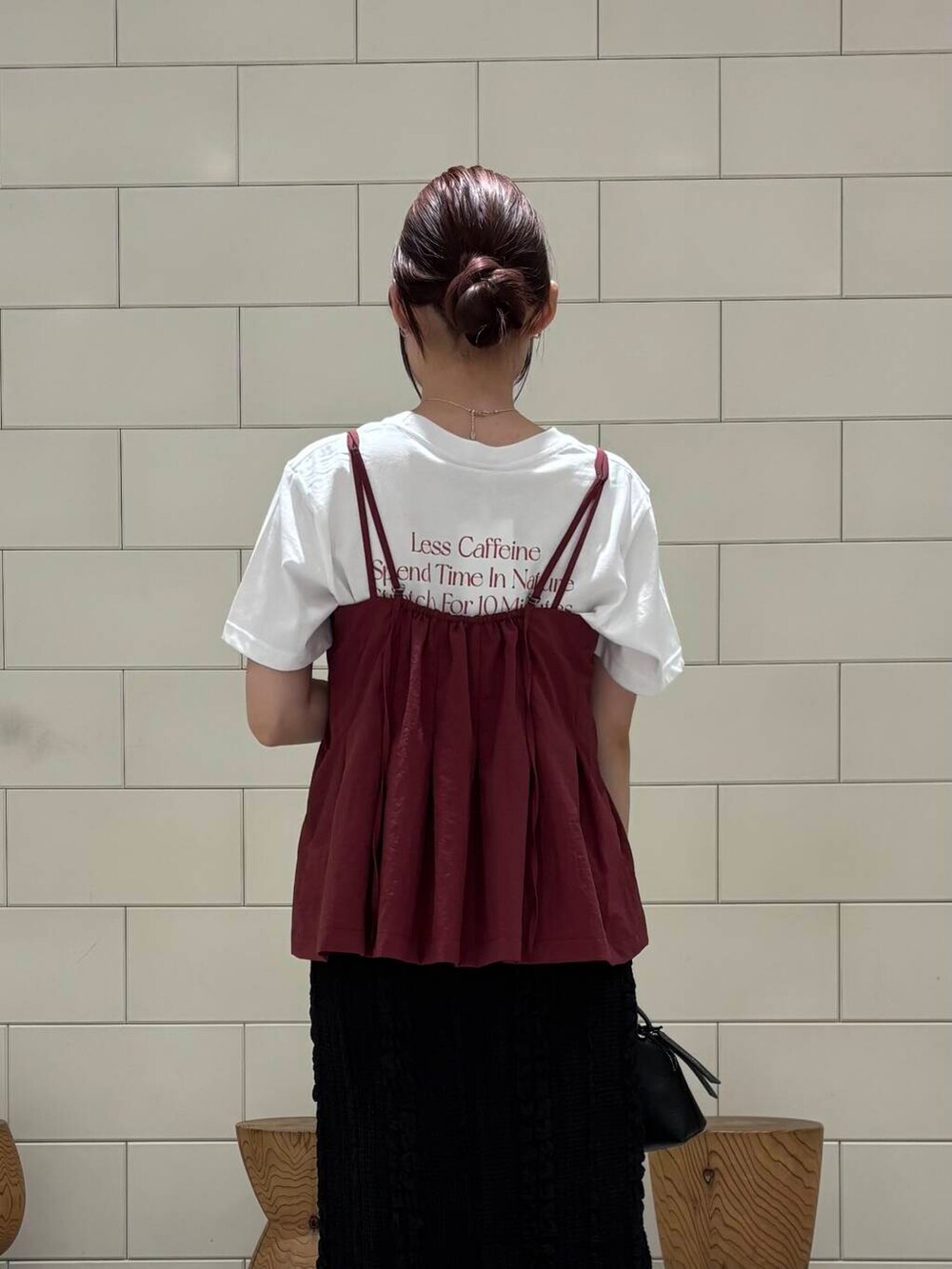 「オフィスカジュアル、旅行コーデ、紫外線対策、帰省コーデ、水際アイテム、きれいめ派のtシャツコーデ、私のイチ推しブランド、夏カラーコーデ、uv対策×通勤スタイル、私が選ぶセールアイテム25ss」｜「URBAN RESEARCH ROSSO WOMENのGIANNI CHIARINI　ALIFA（ショルダーバッグ、ブラック系）」を使った、COCOAさん（レディース・155cm）の夏コーディネートの4枚目の写真