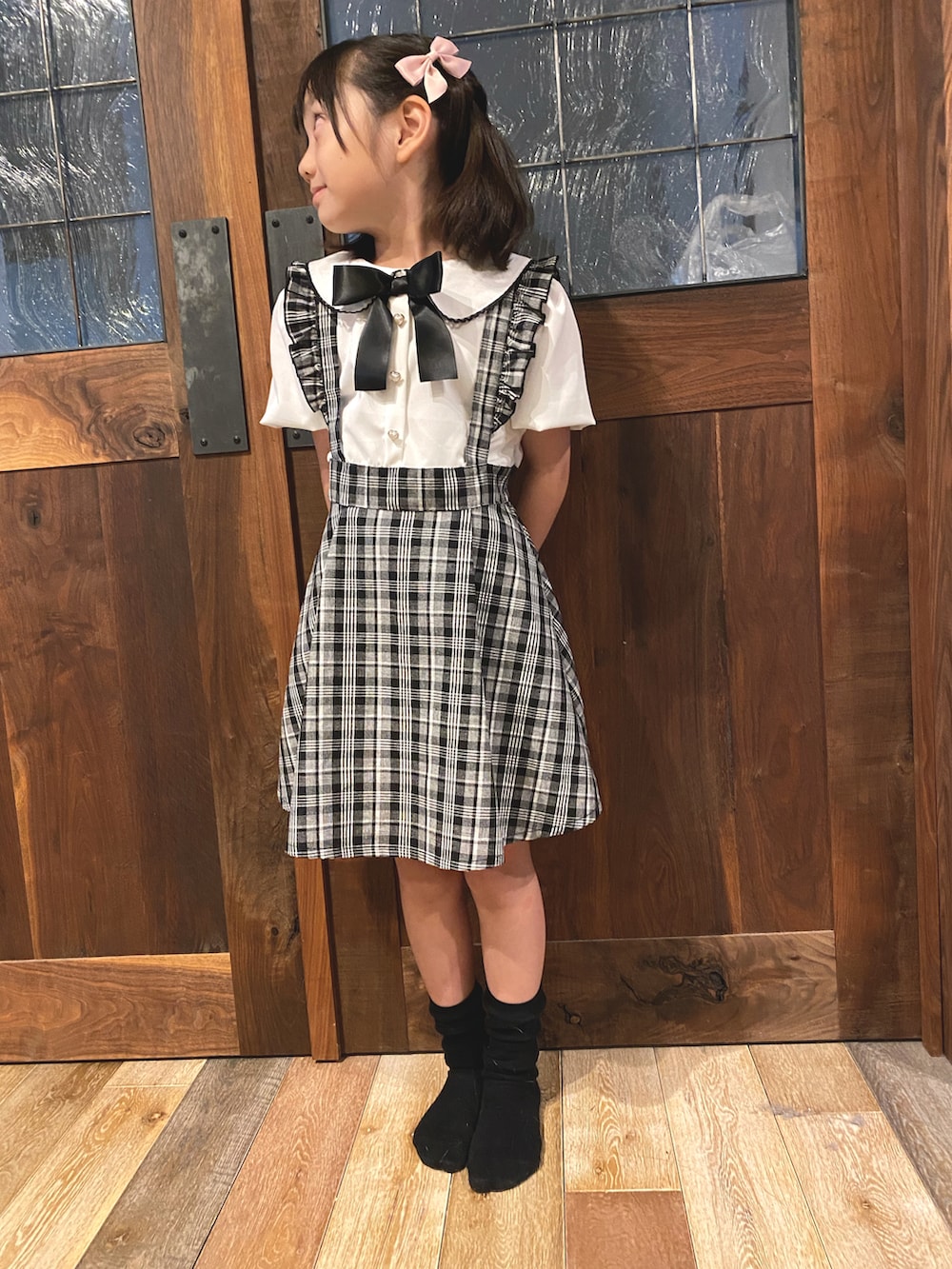 「鈴たんootd、量産型女子、小学生女子、おんなのこコーデ、バースデイ、プチプラコーデ」｜「Birthdayのアイテム（ワンピース、ブラック系）」を使った、鈴たんさん（キッズ・110cm）の夏コーディネートの2枚目の写真