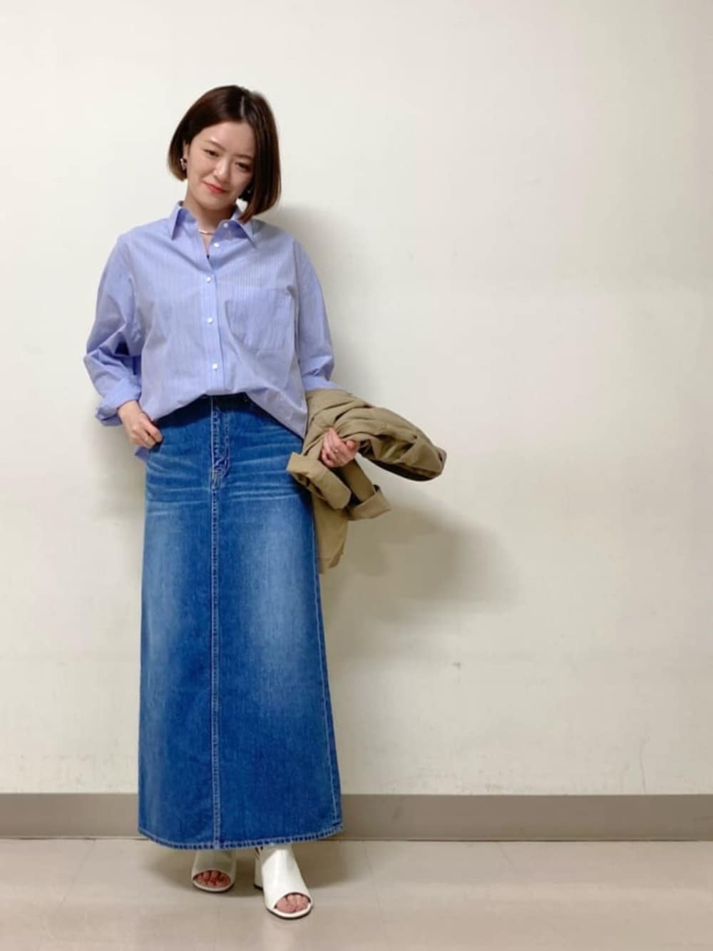 COMME CA OFFICIALさんの「バックストラップ サンダル（COMME CA）」を使ったコーディネートの7枚目の写真