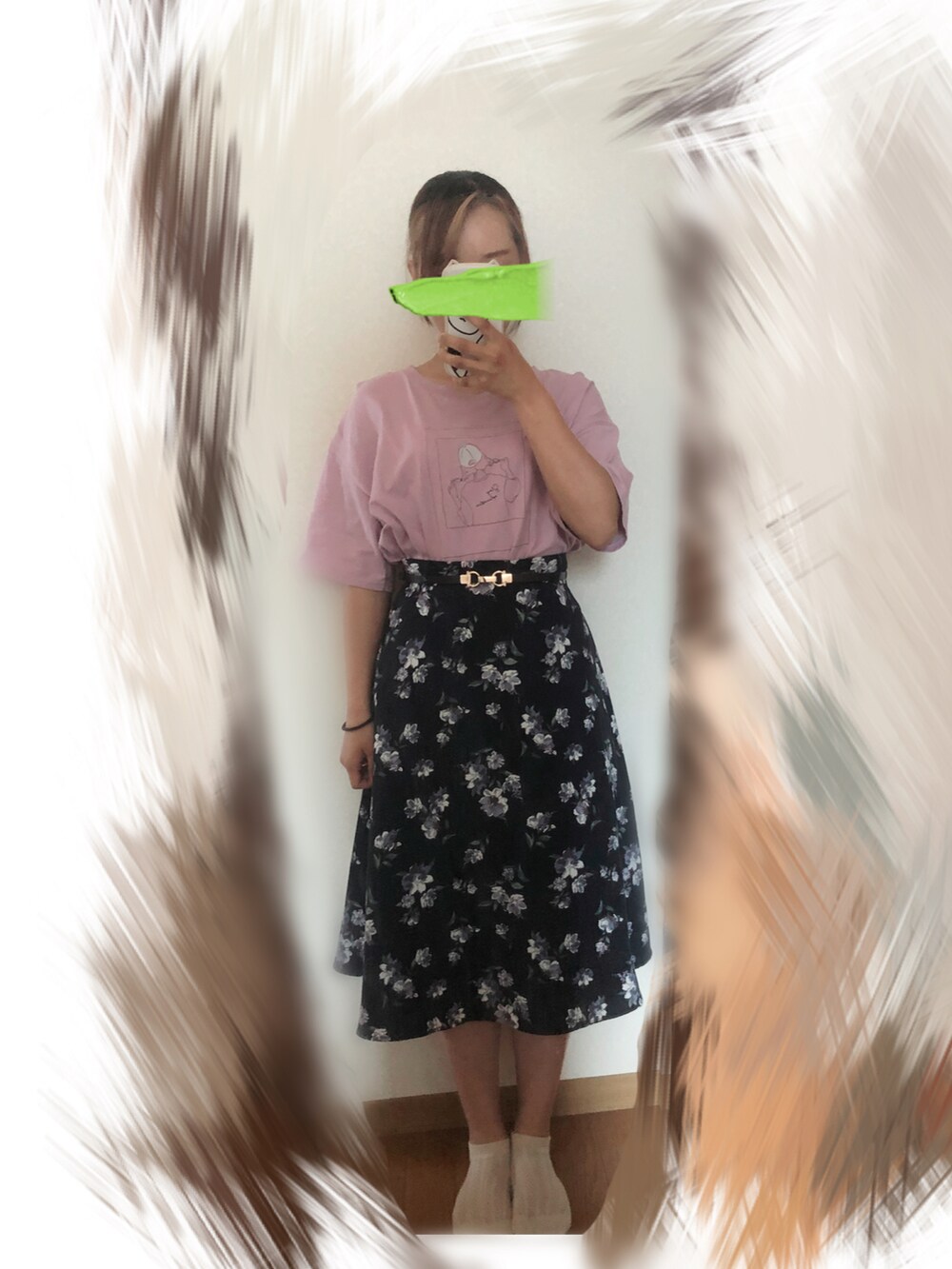 「低身長、低身長女子、低身長コーデ、大学生、ピンク、ビッグT、Tシャツ、花柄、スカート、花柄スカート、ロングスカート、夏コーデ、シンプルコーデ、プチプラ、プチプラコーデ」｜「Honeysのベルト付フレアスカート（スカート、ブルー系）」を使った、⸜🌻⸝‍*ゆ.⸜🌷︎⸝‍さん（レディース・150cm）の夏コーディネートの2枚目の写真