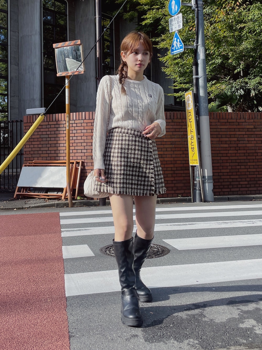 【コーデに高級感をプラスする】MIUMIU チェック柄 ミニスカート MIUMIU】ミュウミュウ チェック ミニスカート ボトムス