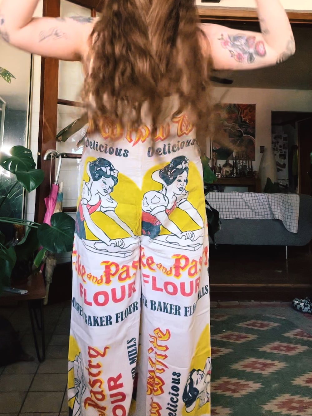 その他のつなぎ/オールインワンを着用したレディースの夏コーディネートの3枚目の写真