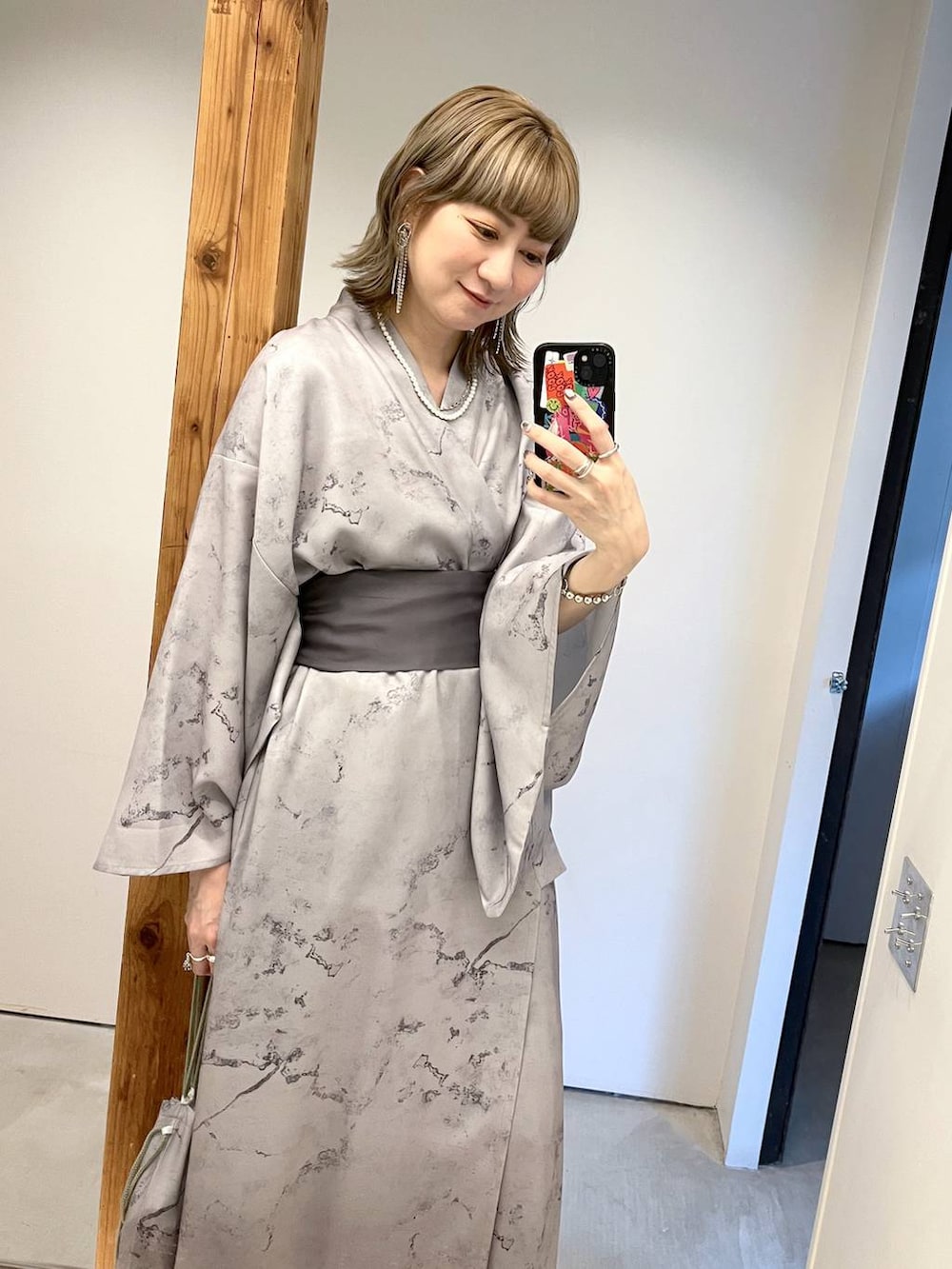 「若見え、モード、カジュアル、女子会、高身長、着痩せ、きれいめ、HARE、着痩せ・細見え、Over40スタッフ、浴衣、夏コーデ、ユニセックス」｜「HAREのWリングチェーンブレスレット(HARE)（ブレスレット、シルバー系）」を使った、inhhhan®さん（レディース・165cm）の春コーディネートの5枚目の写真