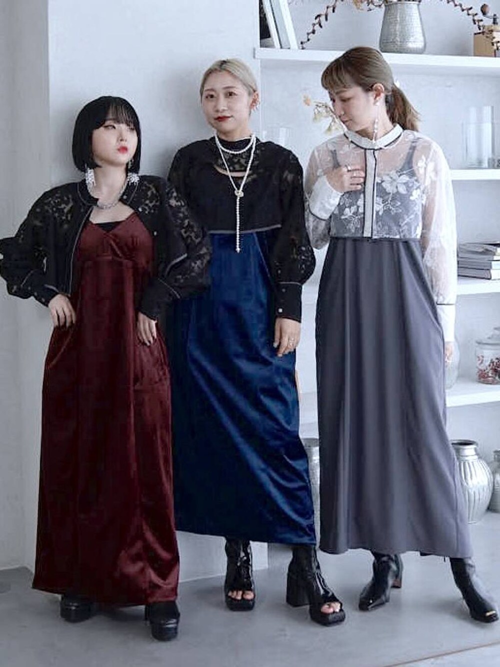 「若見え、モード、カジュアル、HARE、女子会、きれいめ、高見え、着痩せ・細見え、着痩せ、結婚式2次会、ワンピース、リンクコーデ、デート/ロマンティック」｜「HAREの【オケージョンドレス/結婚式】マルチWAYレースシャツSETキャミワンピース(HARE)（ドレス、ホワイト系）」を使った、inhhhan®さん（レディース・165cm）の夏コーディネートの3枚目の写真