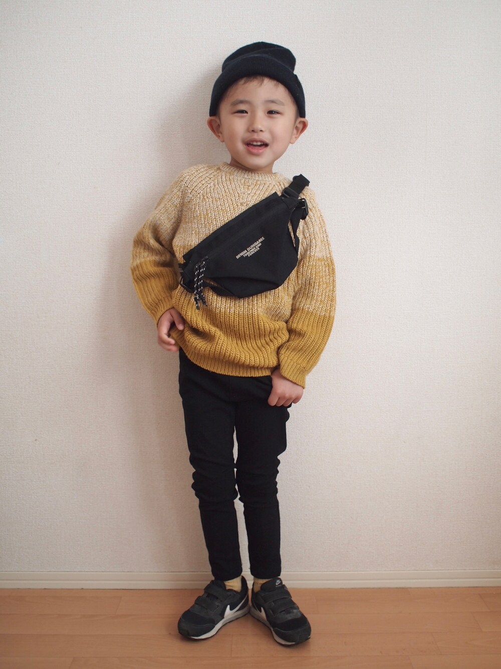 「私の推しブランド、ZARA KIDS、ノースフェイス、THE NORTH FACE、H&M、ブーツ、NIKE、スニーカー、シンプルコーデ」｜「THE NORTH FACEのTHE NORTH FACE/ノースフェイス バレットビーニー NN42038（ニットキャップ/ビーニー、ブラック系）」を使った、KOppiiiiiさん（キッズ・100cm）の冬コーディネートの2枚目の写真