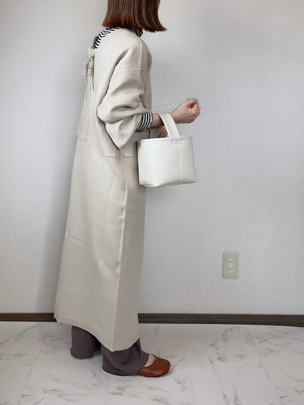 「アプレトロ、apretro、Crisp、クリスプ、冬コーデ、chiiiibag、ニットワンピース、リブパンツ、低身長、タートルネック」|「ap retroのニットロングワンピース 前後2WAY(ワンピース、ベージュ系)」を使った、uaさん(レディース・153cm)の冬コーディネートの2枚目の写真