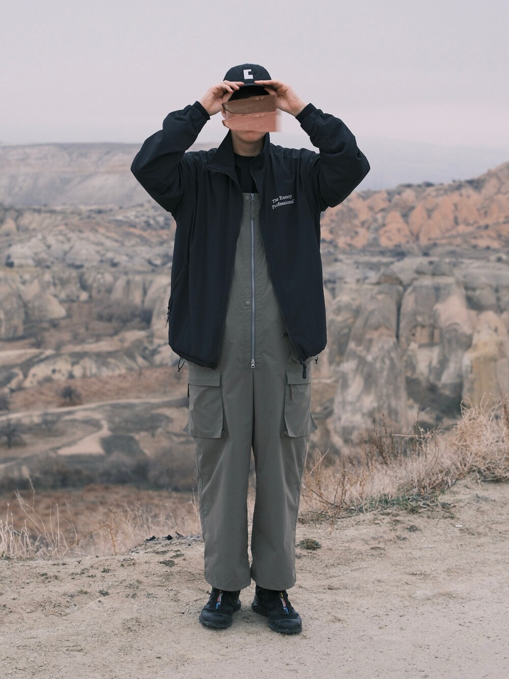 ナイロンジャケットを使った「CLESSTE」の人気ファッション