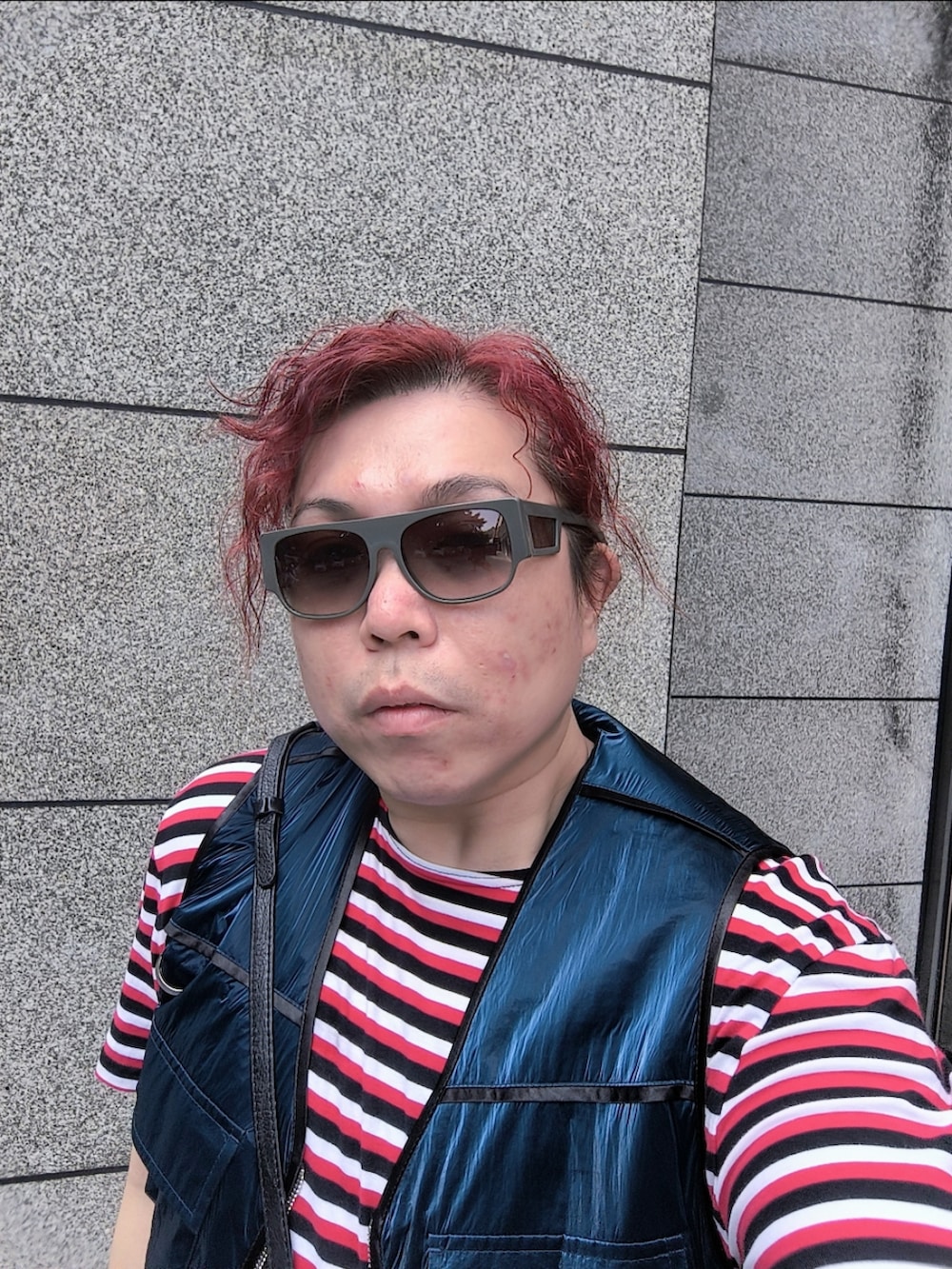 「Tevaのアイテム（サンダル、その他）」を使った、Panda Ngさん（メンズ・180cm）の秋コーディネートの2枚目の写真