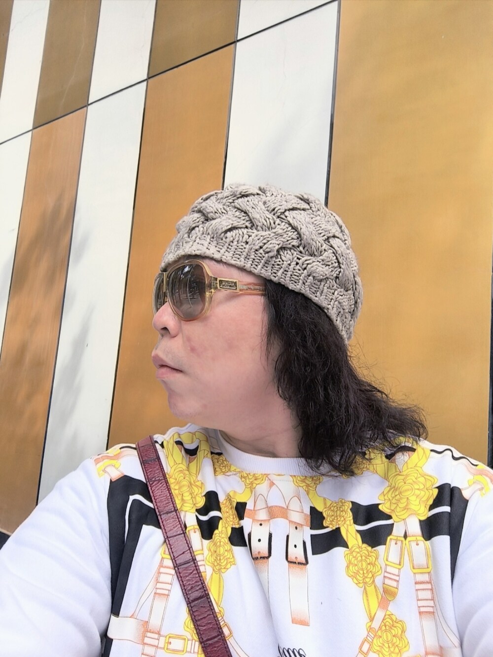 「Jean Paul Gaultierのアイテム（バッグ、レッド系）」を使った、Panda Ngさん（メンズ・180cm）の春コーディネートの5枚目の写真
