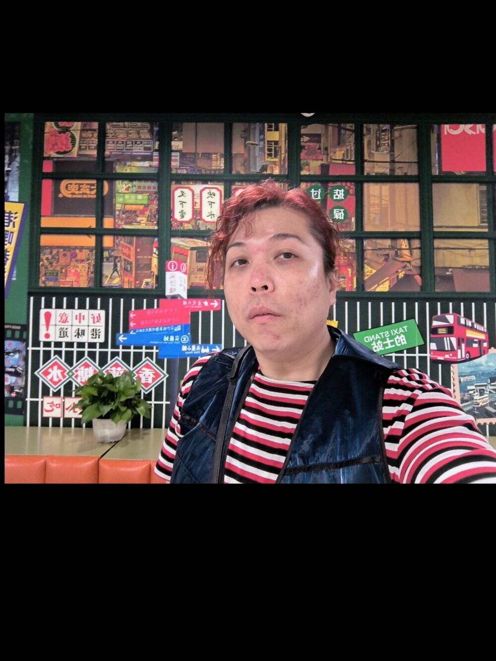 「Tevaのアイテム（サンダル、その他）」を使った、Panda Ngさん（メンズ・180cm）の秋コーディネートの3枚目の写真