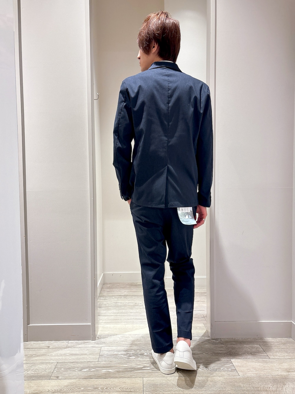 「ABAHOUSE GRAYの【上下2点セット/セットアップ対応】COOL DRY MAX セットアップ/スーツ / サマージャケット（セットアップ、ブルー系）」を使った、★たか★さん（メンズ・178cm）の夏コーディネートの4枚目の写真