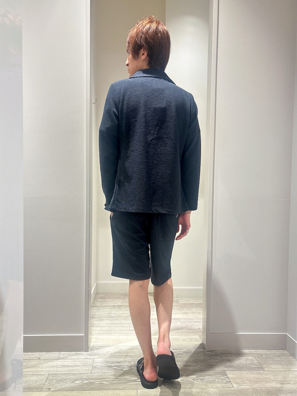 「ABAHOUSE GRAYの【サマーニット】バーズアイ ショールカラー ジャケット / ニットジャケット（ブルゾン、ブルー系）」を使った、★たか★さん（メンズ・178cm）の夏コーディネートの3枚目の写真