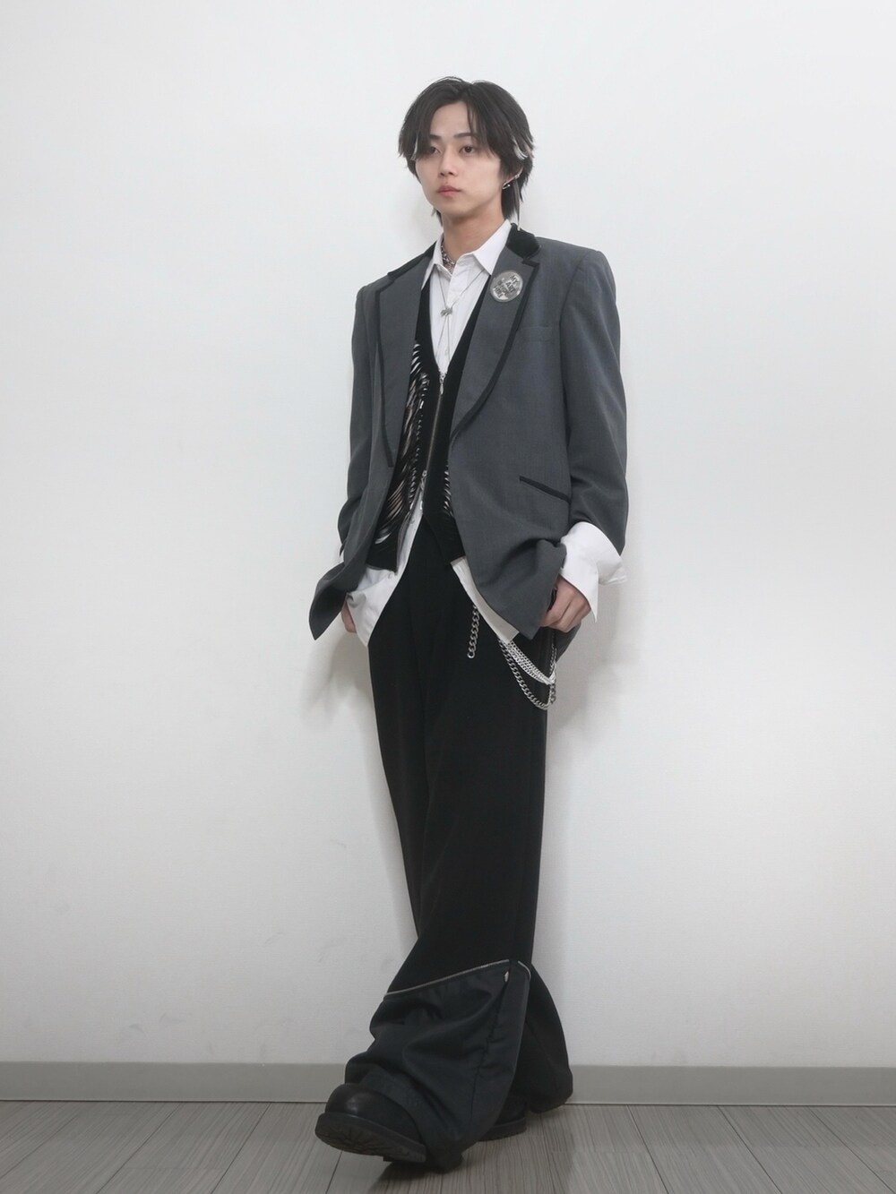 ベロアテーラードジャケット GRANCY TAKATO君風 TAKATO｜USEDのテーラードジャケットを使ったコーディネート - WEAR