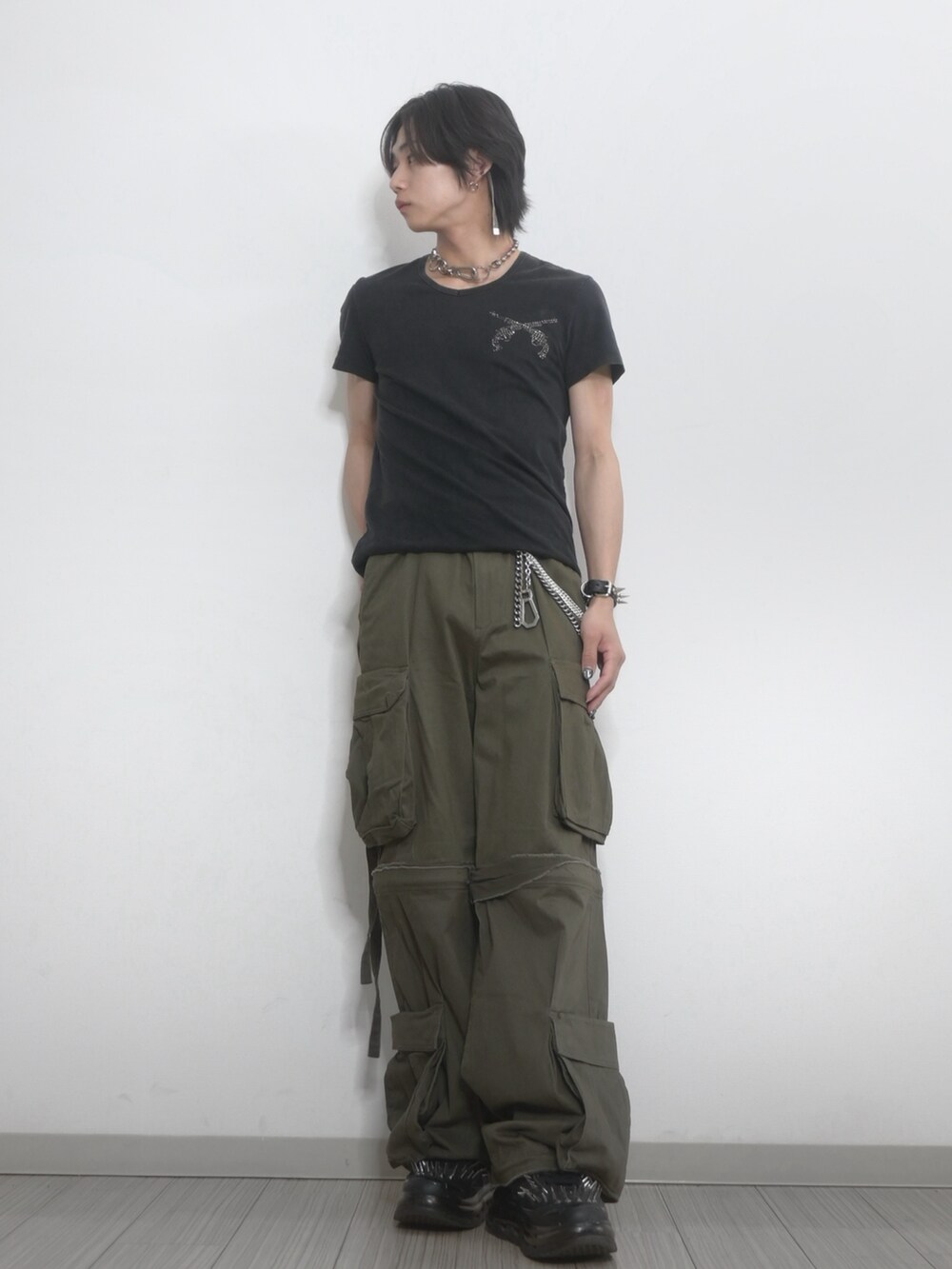 TAKATO｜roarのTシャツ/カットソーを使ったコーディネート - WEAR