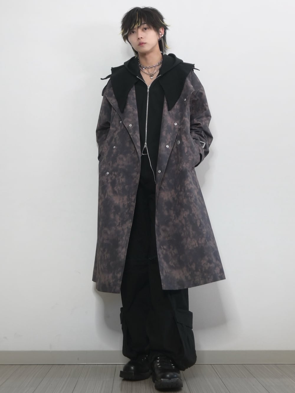 TAKATO｜GRANCYのトレンチコートを使ったコーディネート - WEAR