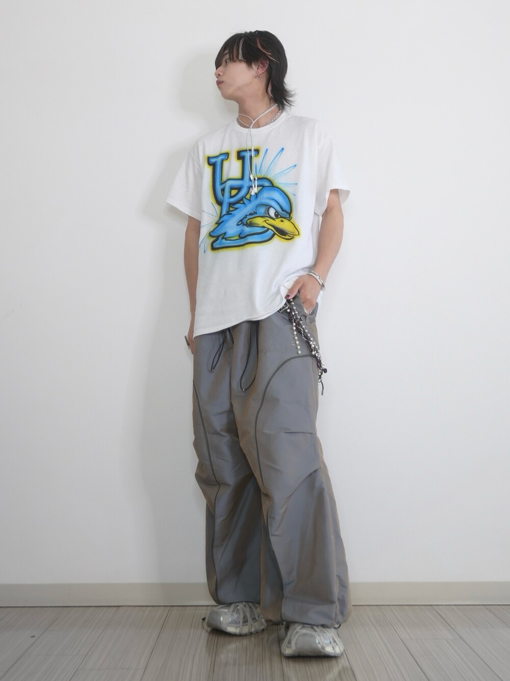 C6049 Tシャツ×パンツコーデ がー｜KENZOのTシャツ/カットソーを使ったコーディネート - WEAR