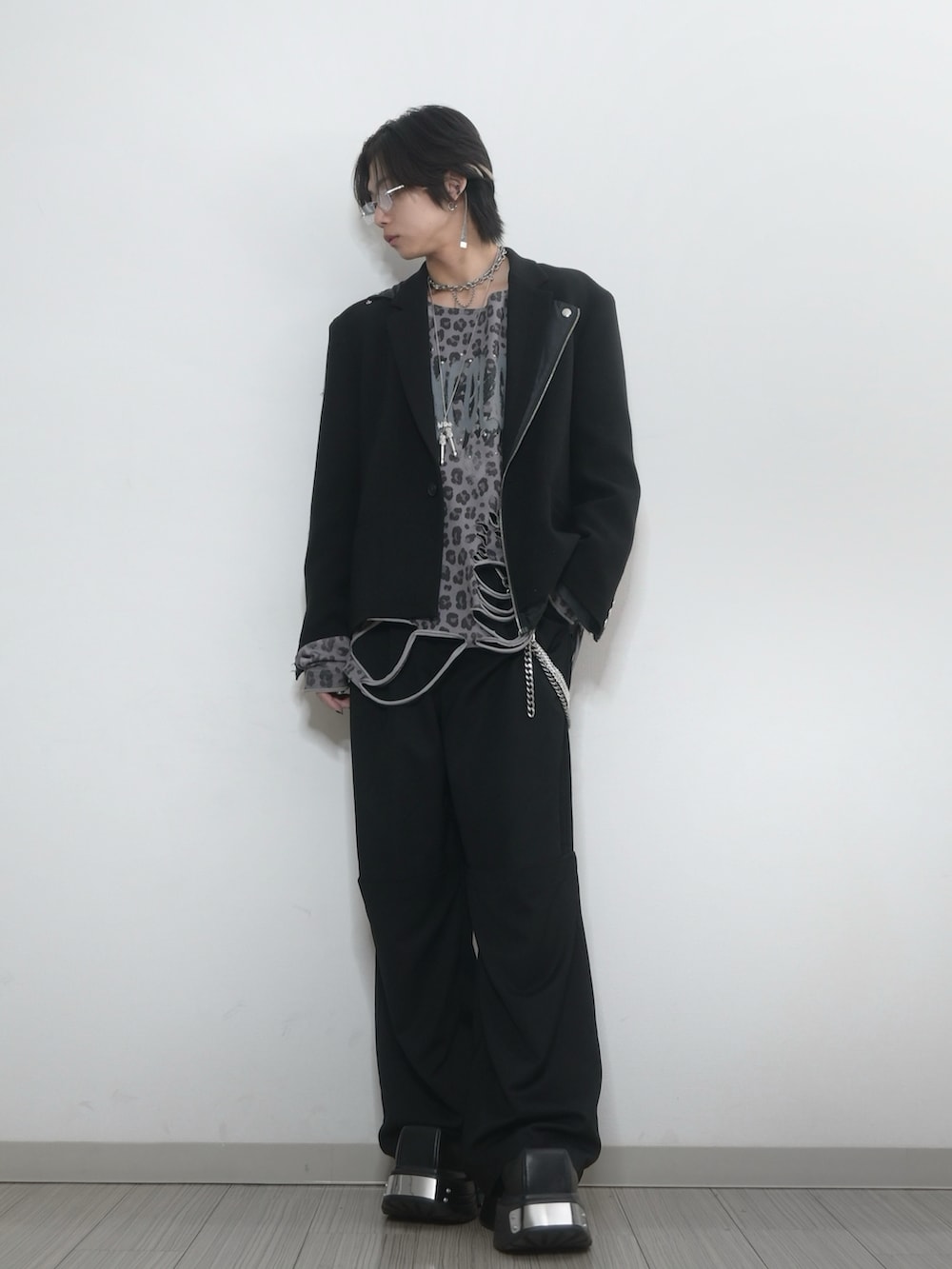 TAKATO｜GRANCYのテーラードジャケットを使ったコーディネート - WEAR