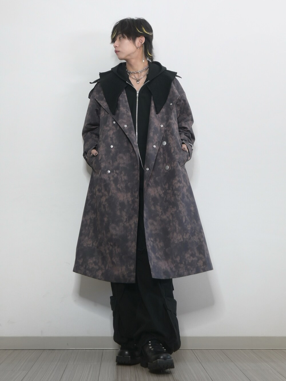 TAKATO｜GRANCYのトレンチコートを使ったコーディネート - WEAR