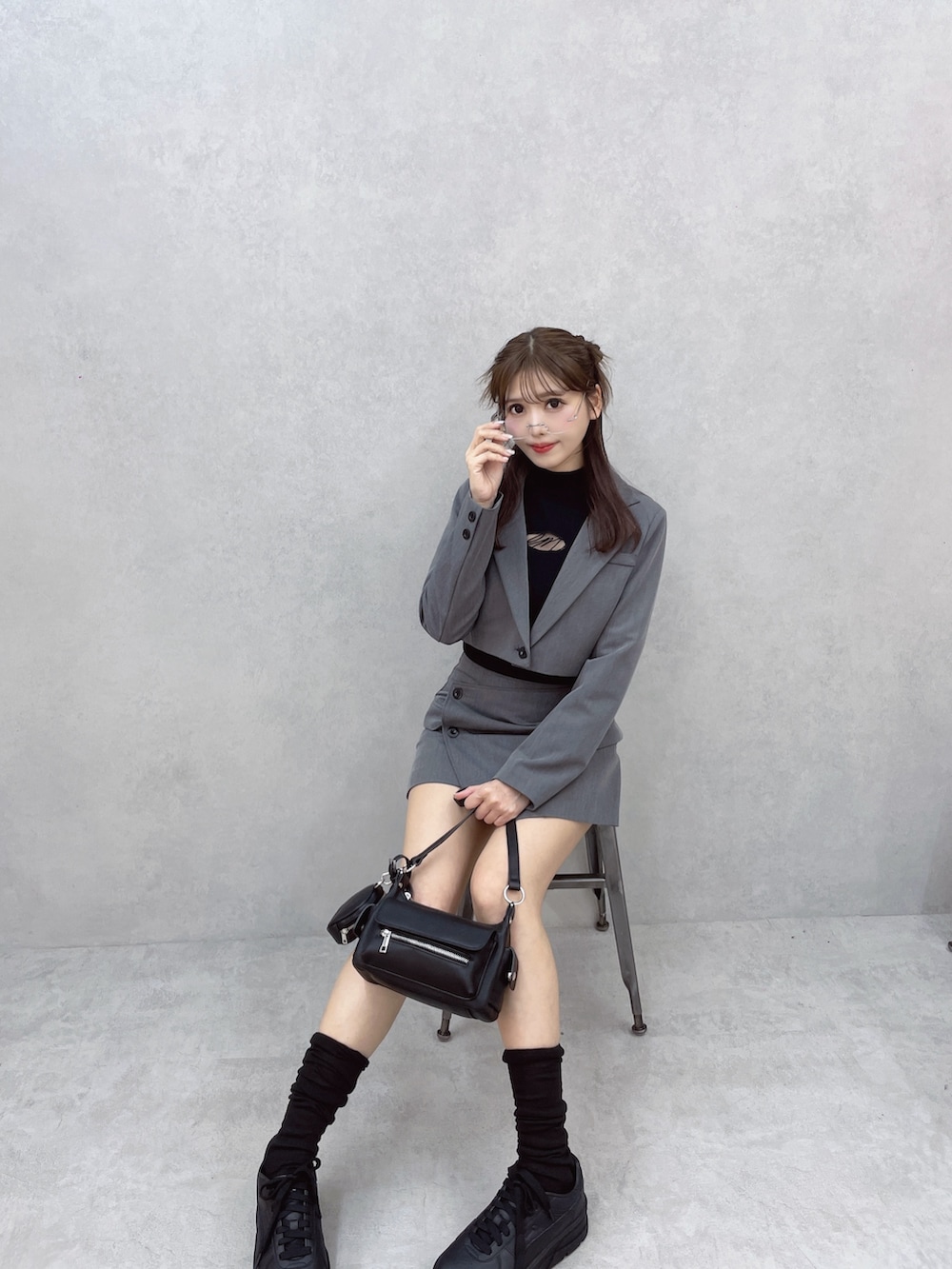 レディースの秋コーディネートの4枚目の写真