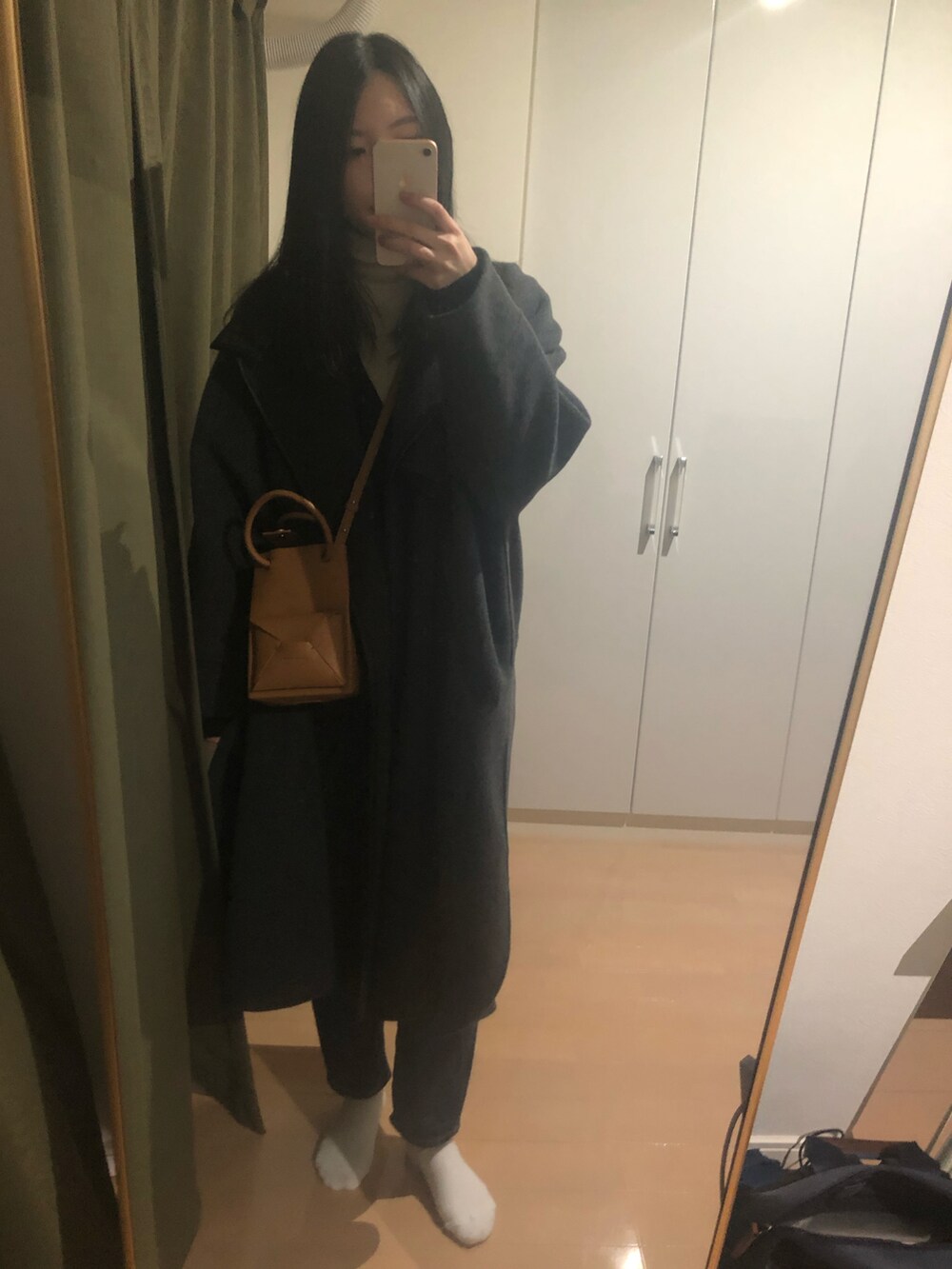 「スタニングルアー、add culumn、UNIQLO、ラクチンコーデ、秋冬コーデ、あったかコーデ、お洒落さんとつながりたい」｜「STUNNING LUREのアイテム（ジャケット/アウター、ブラック系）」を使った、mika✳︎さん（レディース・160cm）の冬コーディネートの2枚目の写真