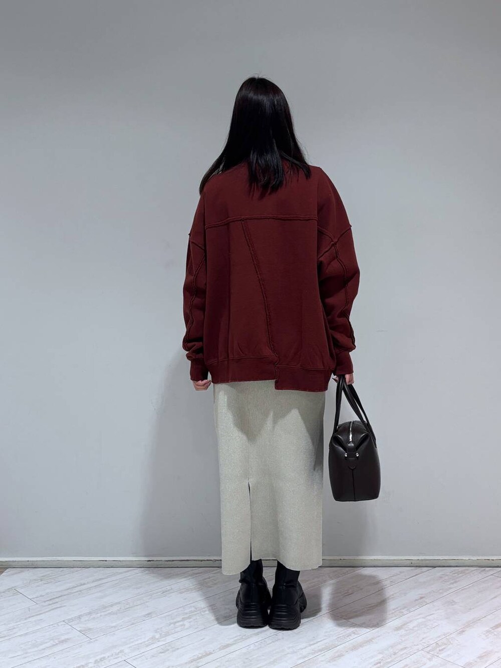 「きれいめ、高見え、カジュアル、ローリーズスタイル_LOWRYS FARM、大人女子カジュアル_LOWRYS FARM、モテ、大人カジュアル」｜「LOWRYS FARMのストレッチスニーカーブーツ　133385（ブーツ、ブラック系）」を使った、futabaさん（レディース・160cm）の冬コーディネートの3枚目の写真