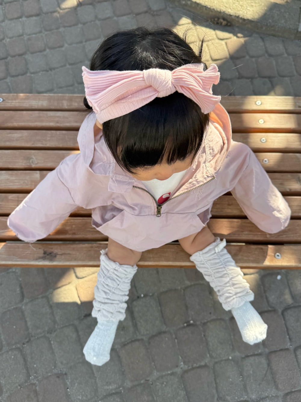 soy🍃さんの「8color リブヘアバンド（apres les cours）」を使ったコーディネートの2枚目の写真