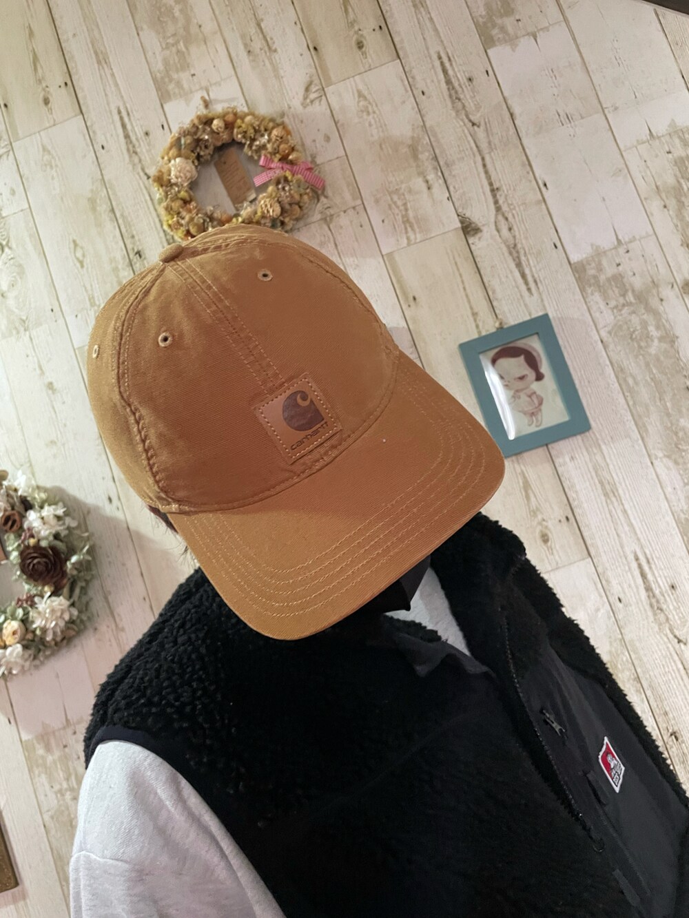 「休日コーデ、今日のコーデ、キャップ、プチプラコーデ、ラクチンコーデ、カーゴパンツ」｜「Carharttのcarhartt（カーハート）ODESSAキャップ/ウォッシュ加工キャンバス（キャップ、ブラウン系）」を使った、cibiusaさん（メンズ・170cm）の冬コーディネートの3枚目の写真