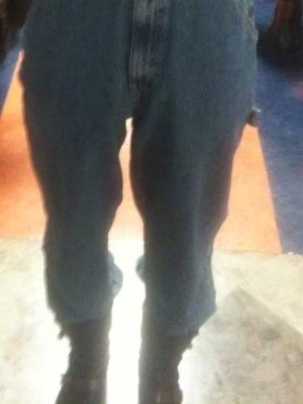 その他のサロペット/オーバーオールを着用したメンズの秋コーディネートの2枚目の写真