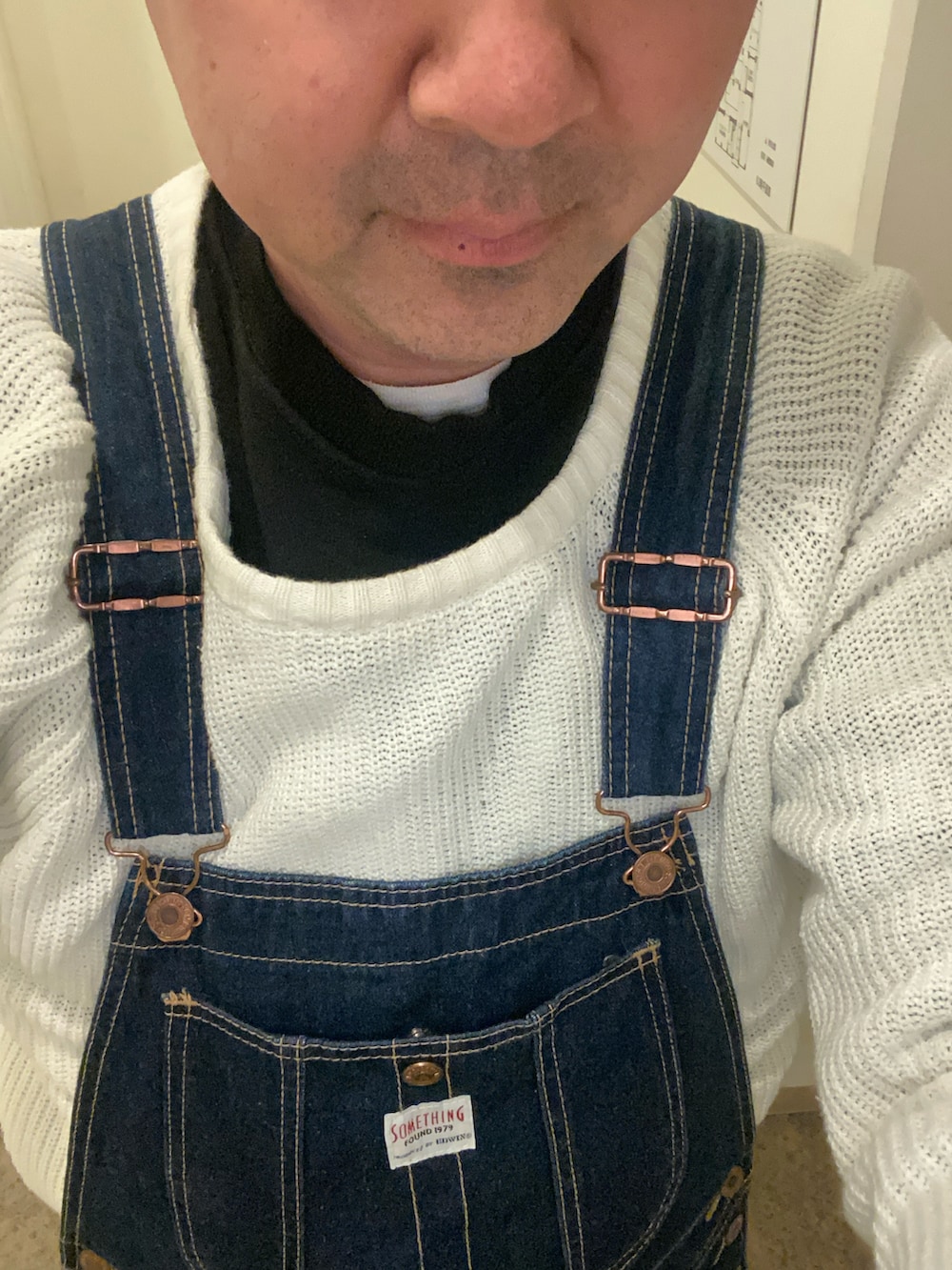 その他のサロペット/オーバーオールを着用したメンズの冬コーディネートの2枚目の写真