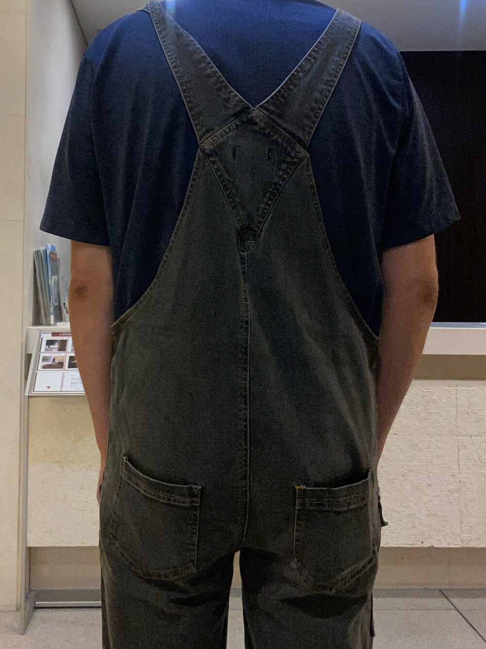 その他のサロペット/オーバーオールを着用したメンズの夏コーディネートの5枚目の写真