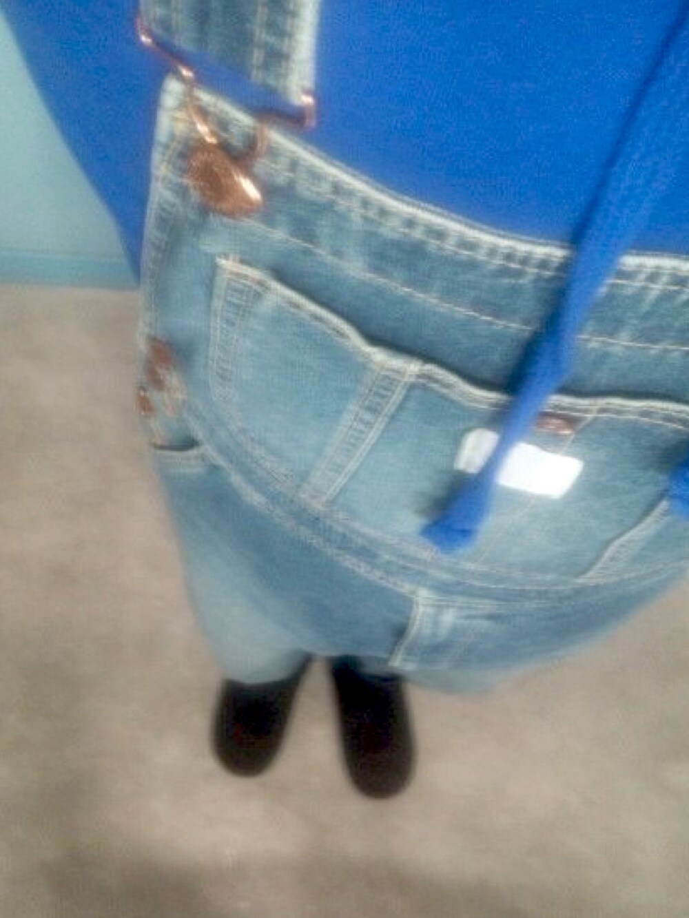 その他のサロペット/オーバーオールを着用したメンズの秋コーディネートの2枚目の写真