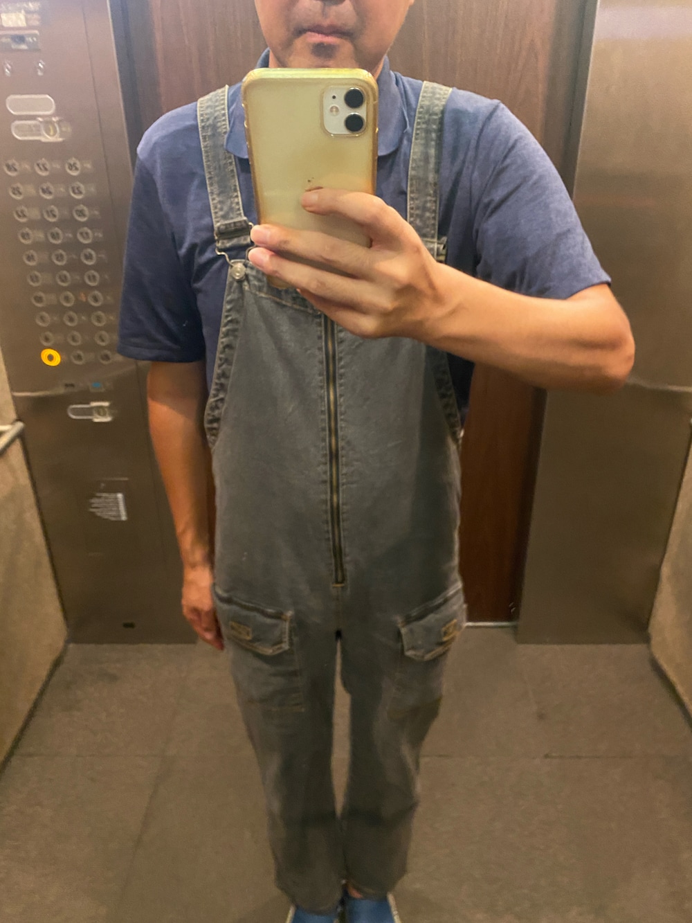 その他のサロペット/オーバーオールを着用したメンズの夏コーディネートの4枚目の写真