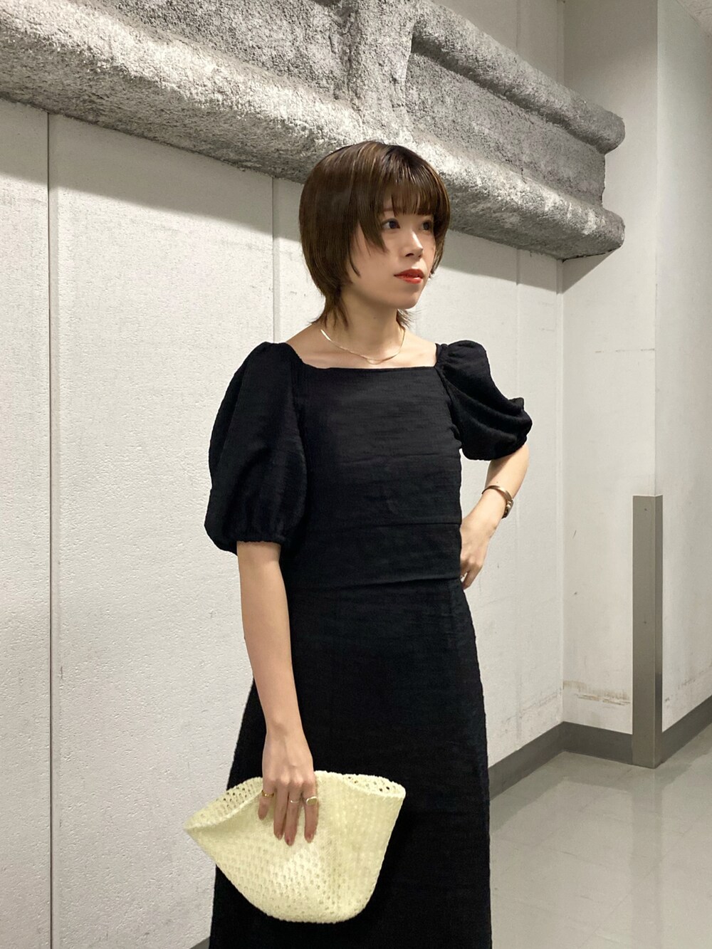 「着回しコーデ、シンプルスタイル、サンダルコーデ、お出かけコーデ、夏コーデ、モノトーン、オトナガーリー、フェミニン、Ray Cassin、いいね、save、フォローお願いします🤑、キャミワンピ、ワンピース」｜「RAY CASSINの前後2wayトップスセットキャミワンピース（ワンピース/ドレス、ブラック系）」を使った、nimoさん（レディース・155cm）の夏コーディネートの4枚目の写真