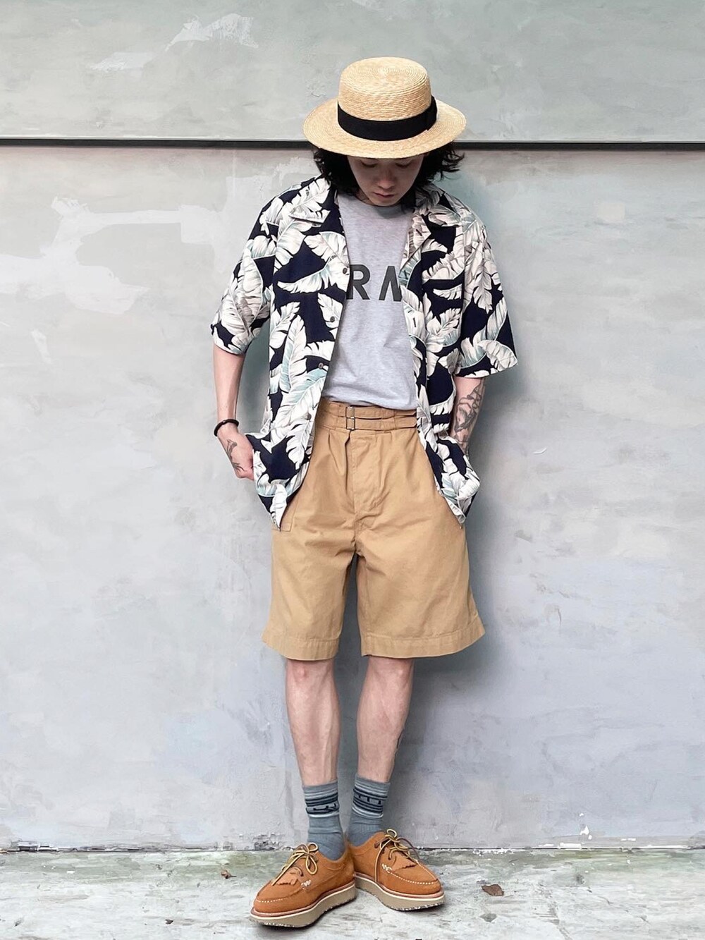 「ootd、ootdtw、Taiwan、TAIPEI、daily look、outfit、復古、aloha、春コーデ、夏コーデ、ＩＶＹ、AMEKAJI」｜「no brandのアイテム（その他シューズ、オレンジ系）」を使った、ffflea👾さん（メンズ・178cm）の夏コーディネートの2枚目の写真