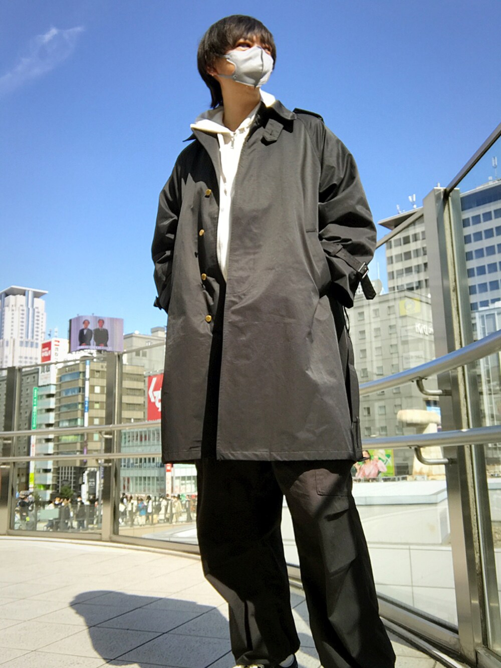 「beautiful people、GU」｜「beautiful peopleのアイテム（トレンチコート、ブラック系）」を使った、ゅ ぅ  さん（メンズ・180cm）の秋コーディネートの5枚目の写真