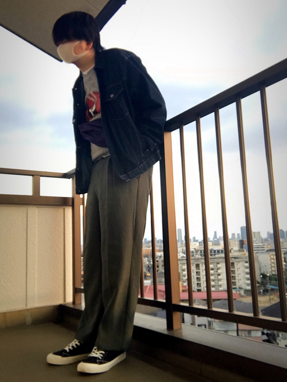 「お洒落さんとつながりたい、GUコーデ、UNIQLO」｜「GUのアイテム（デニムジャケット、ブルー系）」を使った、ゅ ぅ  さん（メンズ・180cm）の冬コーディネートの2枚目の写真