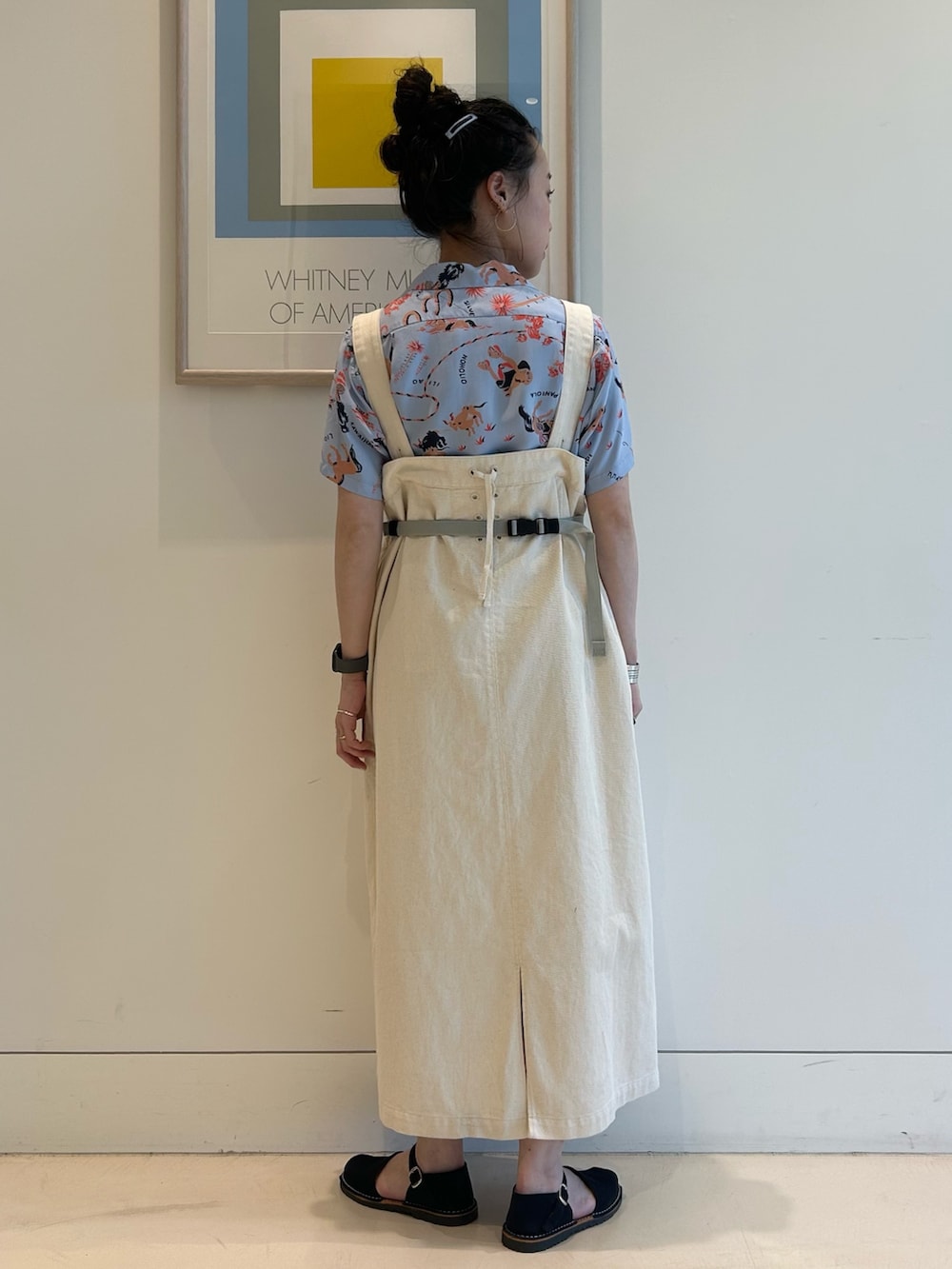 「春色、シャツスタイル、春服、いいね、save、フォローお願いします🤑、低身長、低身長コーデ、アロハシャツ、マリンコーデ」｜「BEAMS BOYのコットン ツイル マリン ワンピース（ワンピース、ベージュ系）」を使った、黒田 彩乃さん（骨格ストレート・レディース・153cm）の春コーディネートの3枚目の写真