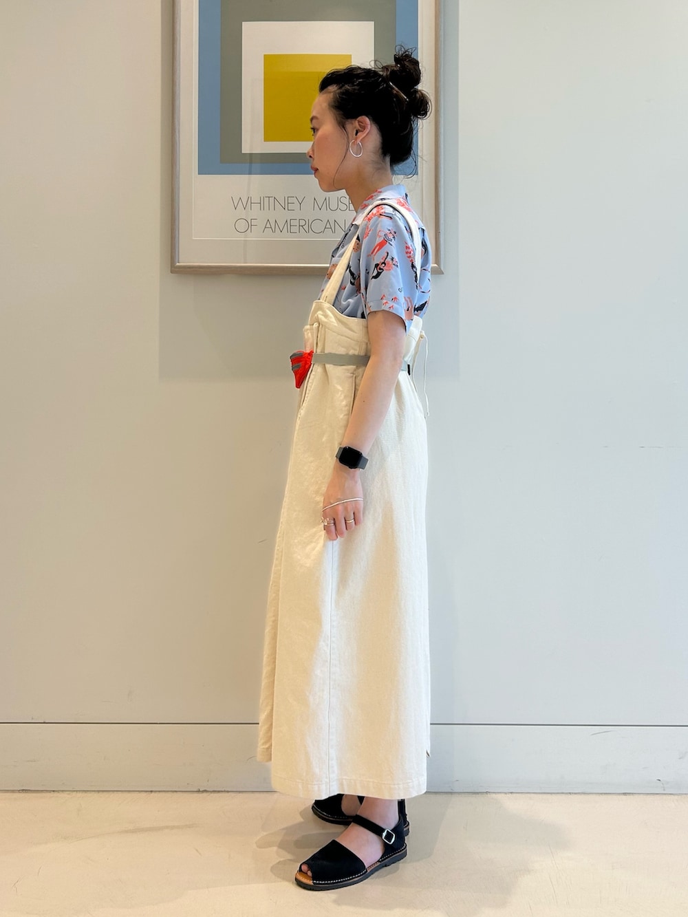 「春色、シャツスタイル、春服、いいね、save、フォローお願いします🤑、低身長、低身長コーデ、アロハシャツ、マリンコーデ」｜「BEAMS BOYのコットン ツイル マリン ワンピース（ワンピース、ベージュ系）」を使った、黒田 彩乃さん（骨格ストレート・レディース・153cm）の春コーディネートの2枚目の写真