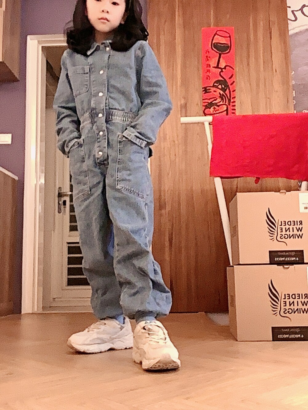 「ZARA KIDSのアイテム（つなぎ/オールインワン、ブルー系）」を使った、lora1109さん（キッズ・149cm）の春コーディネートの2枚目の写真