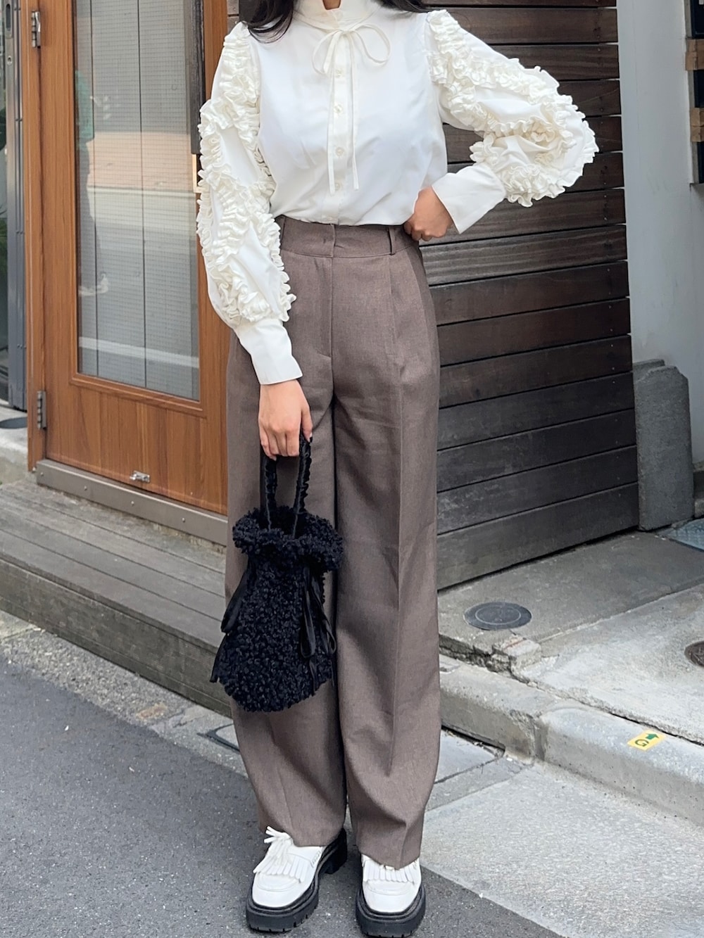 トップス Bibiy. LUCIA COLLAR BLOUSE Bibiy LUCIA COLLAR BLOUSE｜Yahoo!フリマ（旧PayPayフリマ）