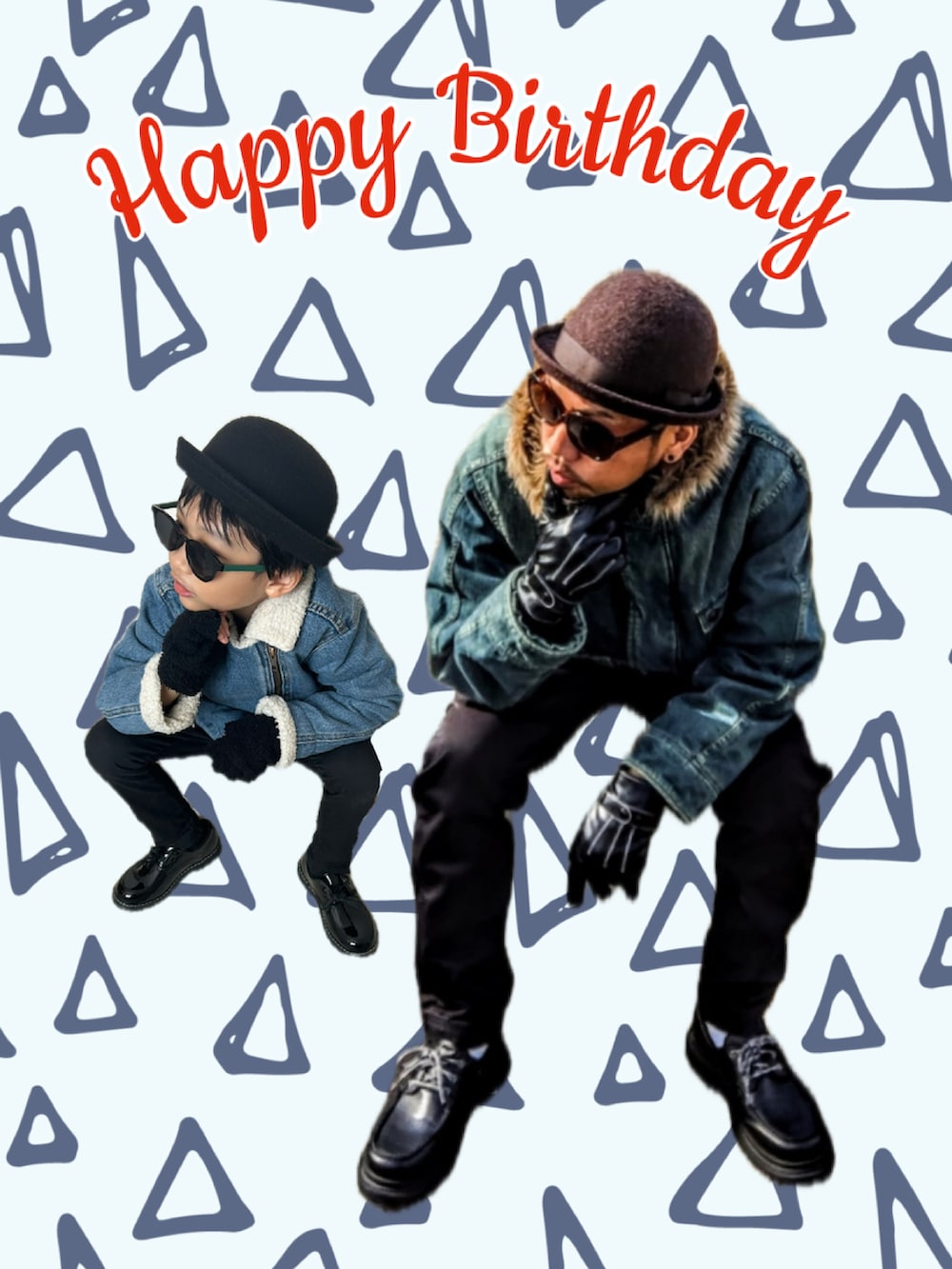 ブルー系のジャケット/アウター、ブラック系のパンツ、ブラック系のサングラスを着用したキッズの冬コーディネートの2枚目の写真