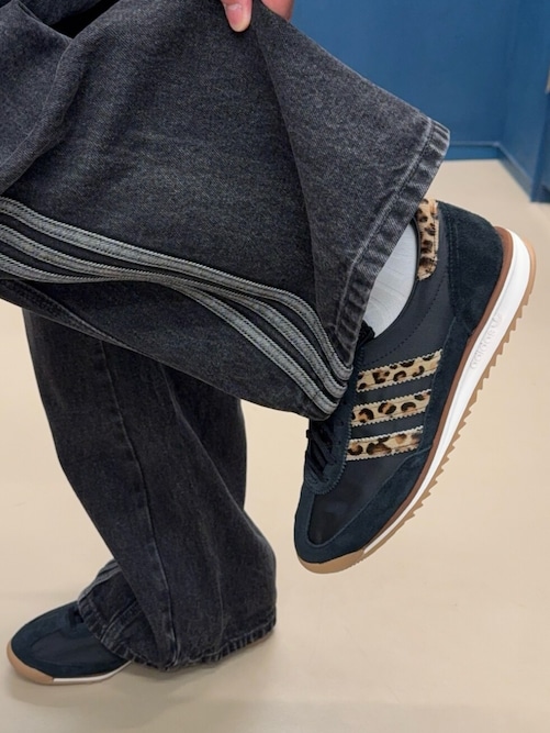 アディダス　オリジナルス　アスレチック　デプト　ニット　セーター　XS adidas Originals アスレチック デプト ニットセーター、ルーズ