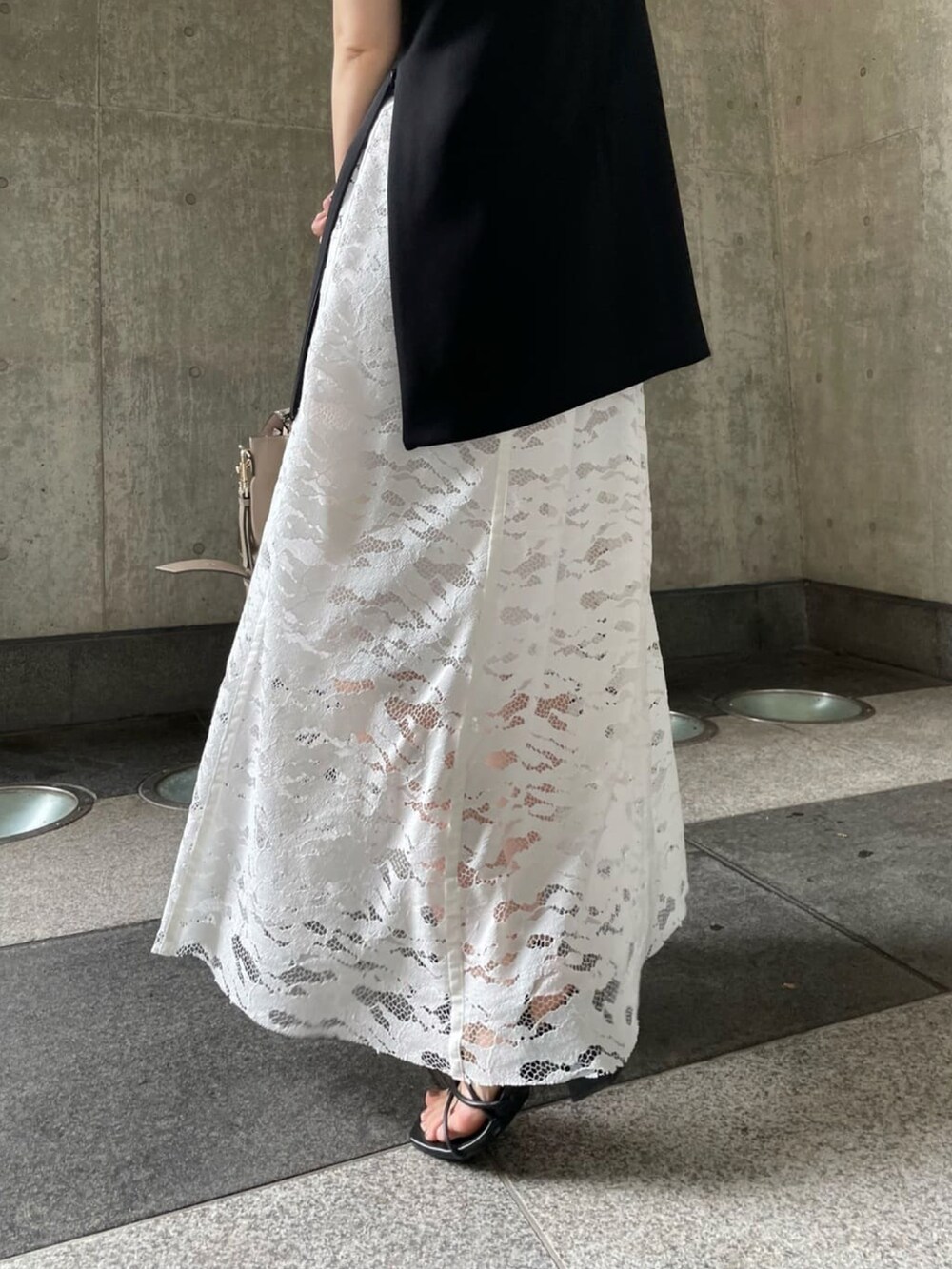 DRESSLAVE STAFF(DRESSLAVE)｜DRESSLAVEのシャツ/ブラウスを使っ